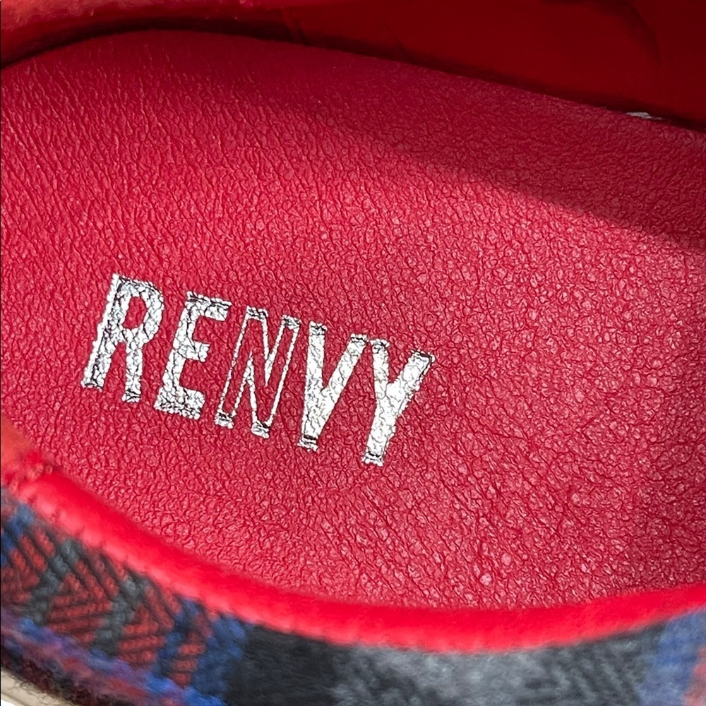 NWT Ladies Renvy Sneakers Size 8.5 M‎ - Picture 9 of 13